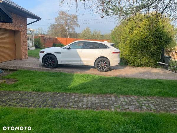 Jaguar F-Pace 3.0 V6 AWD S - 10