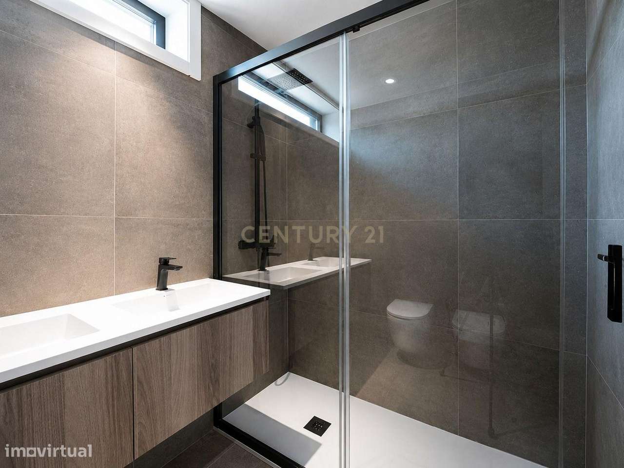 Luxuoso Apartamento T3 em Gondomar com Vista Panorâmica-30