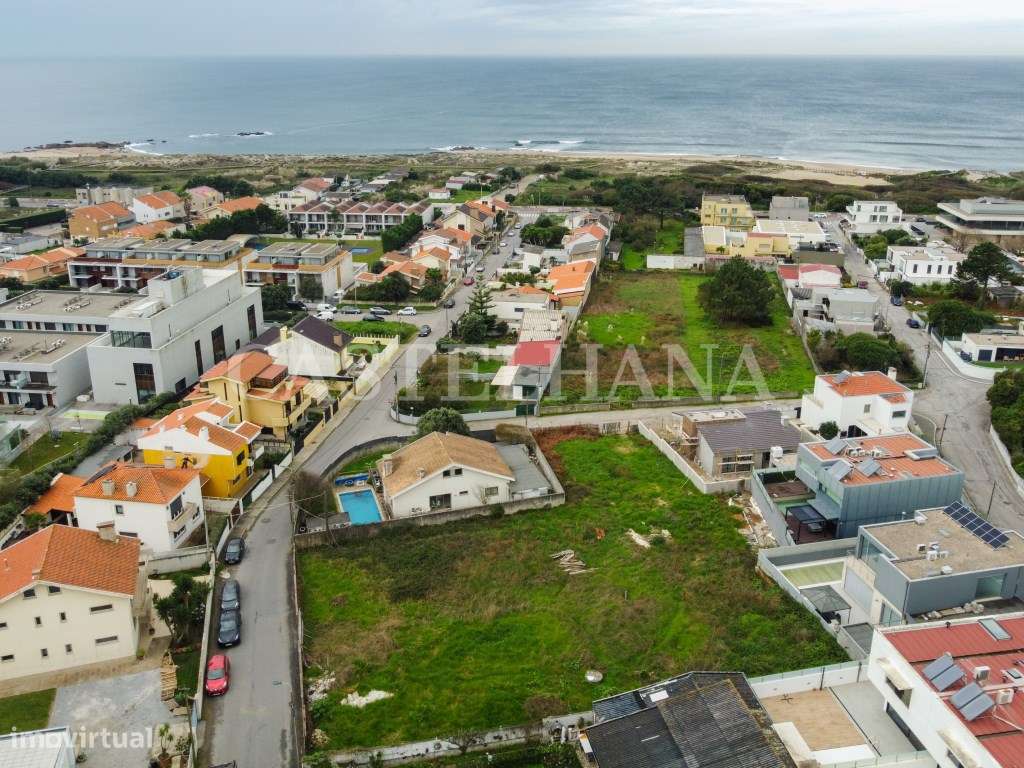 Terreno com PIP aprovado para 3 moradias geminadas - Grande imagem: 4/20