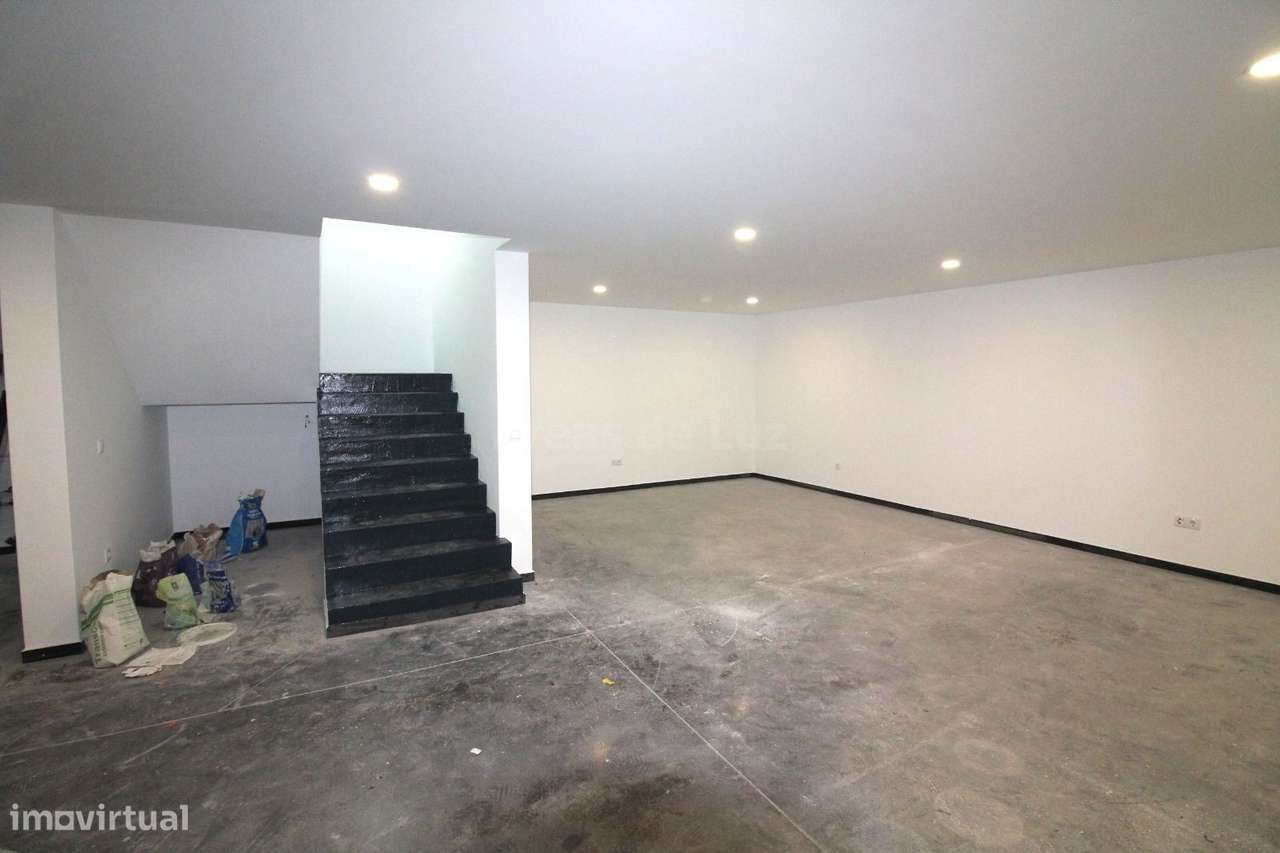 Moradia Unifamiliar - Nova - Barosa, Leiria-20