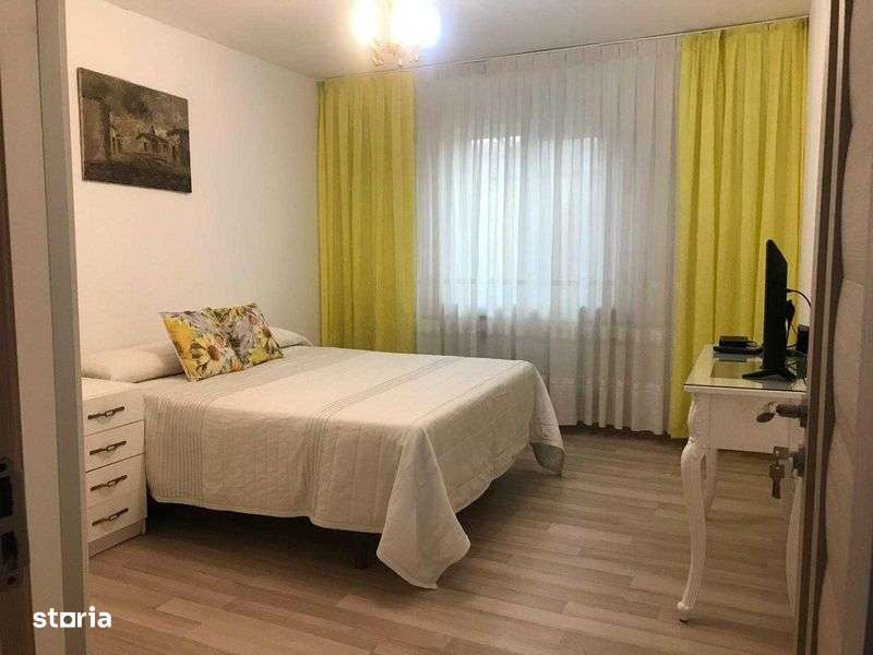 Casa 3 Camere Navodari - Imagine principală: 4/7