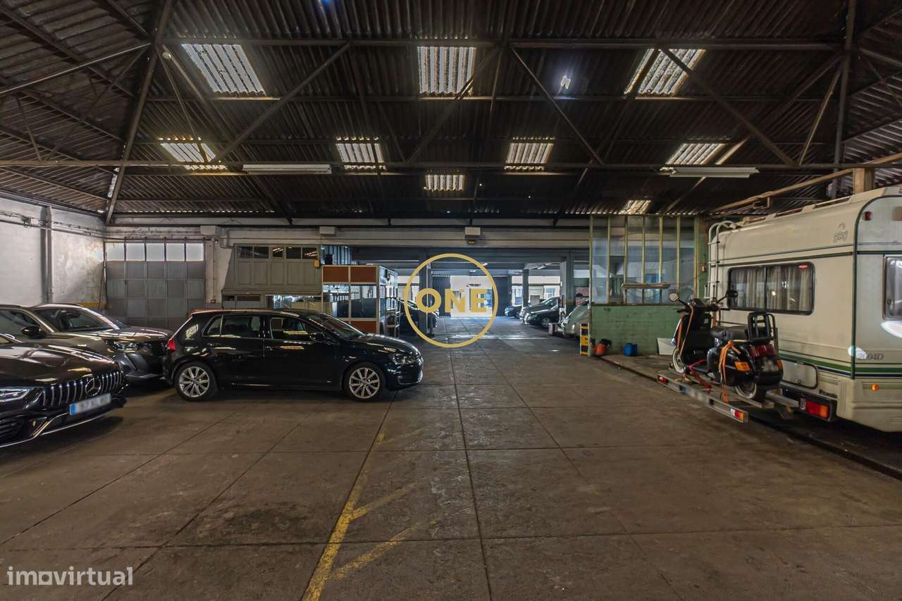 Armazém de excelência junto à VCI - Grande imagem: 5/28