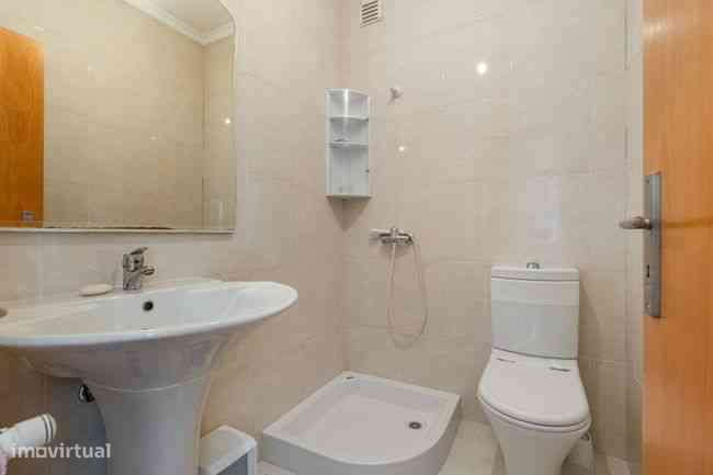 Espetacular Moradia em Banda T4 com jardim  em Sequeira - Braga-22