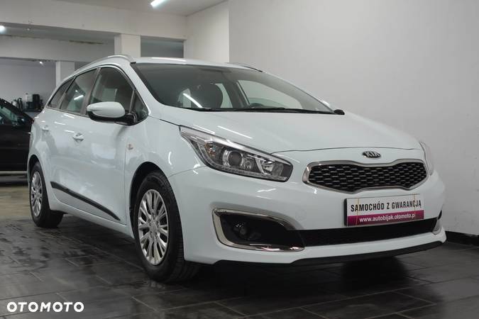 Kia Ceed 1.4 CRDi 90 SW Vision - 13