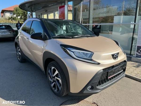 Toyota Aygo X 1.0l MT Dynamic - 3