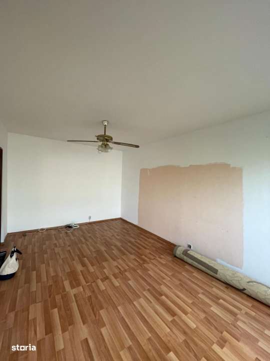 Garsoniera de vanzare, 24 mp, zona Combinat - Imagine principală: 2/5