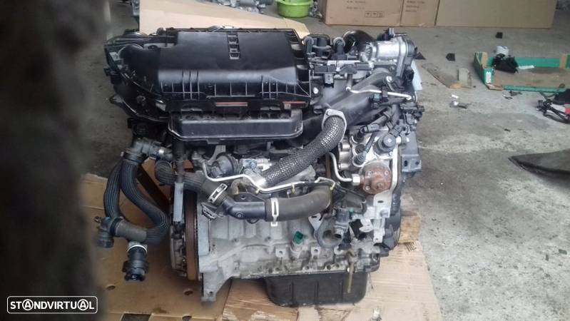 Motor  PEUGEOT 208 1.4L 68 CV - 8HP - 4