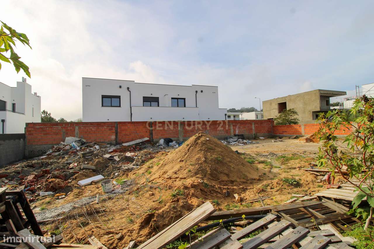 Lote de terreno de 200m2 para construção de Moradia em Palmela Aires - Grande imagem: 5/18