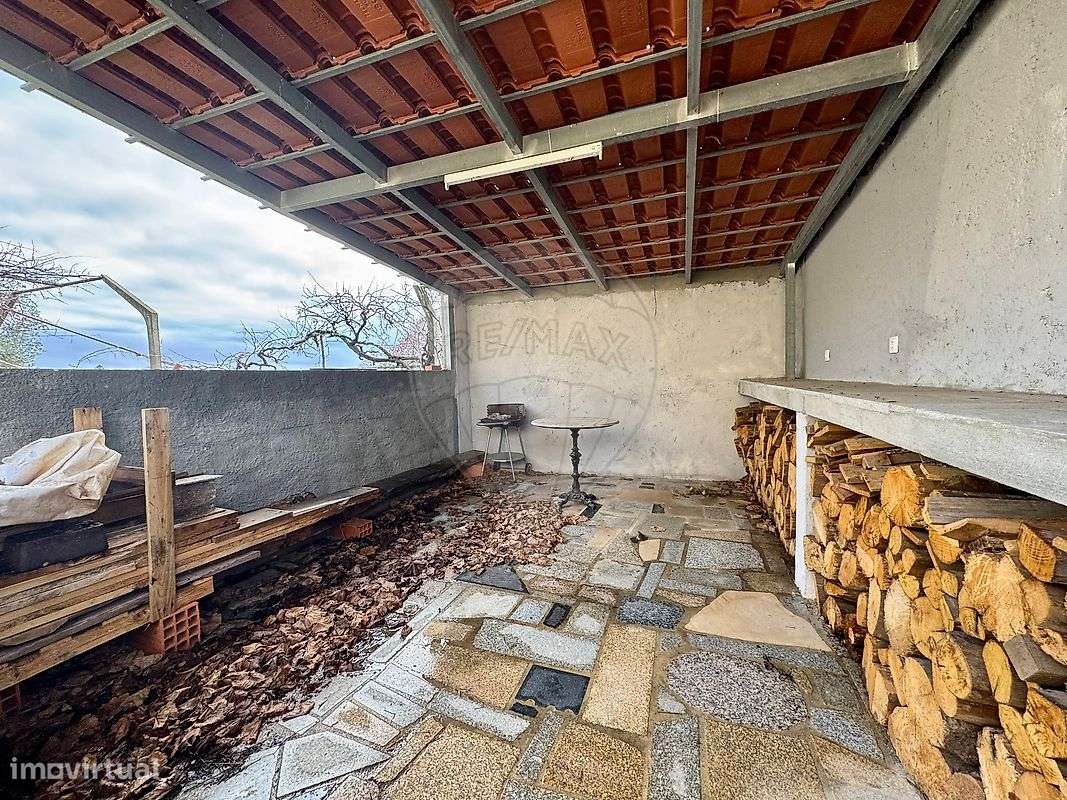 Moradia T4 para venda-32