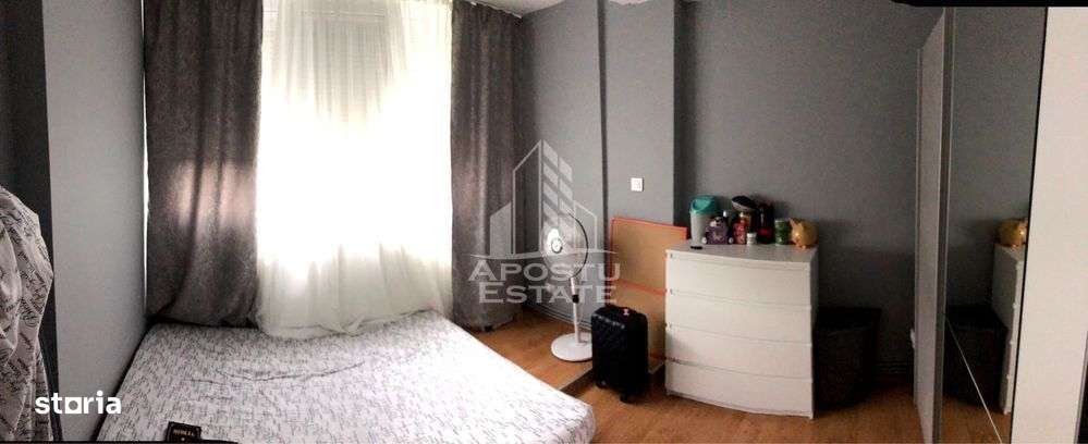 Apartament cu 4 camere, 2 bai, etaj intermediar, zona Soarelui - Imagine principală: 3/7
