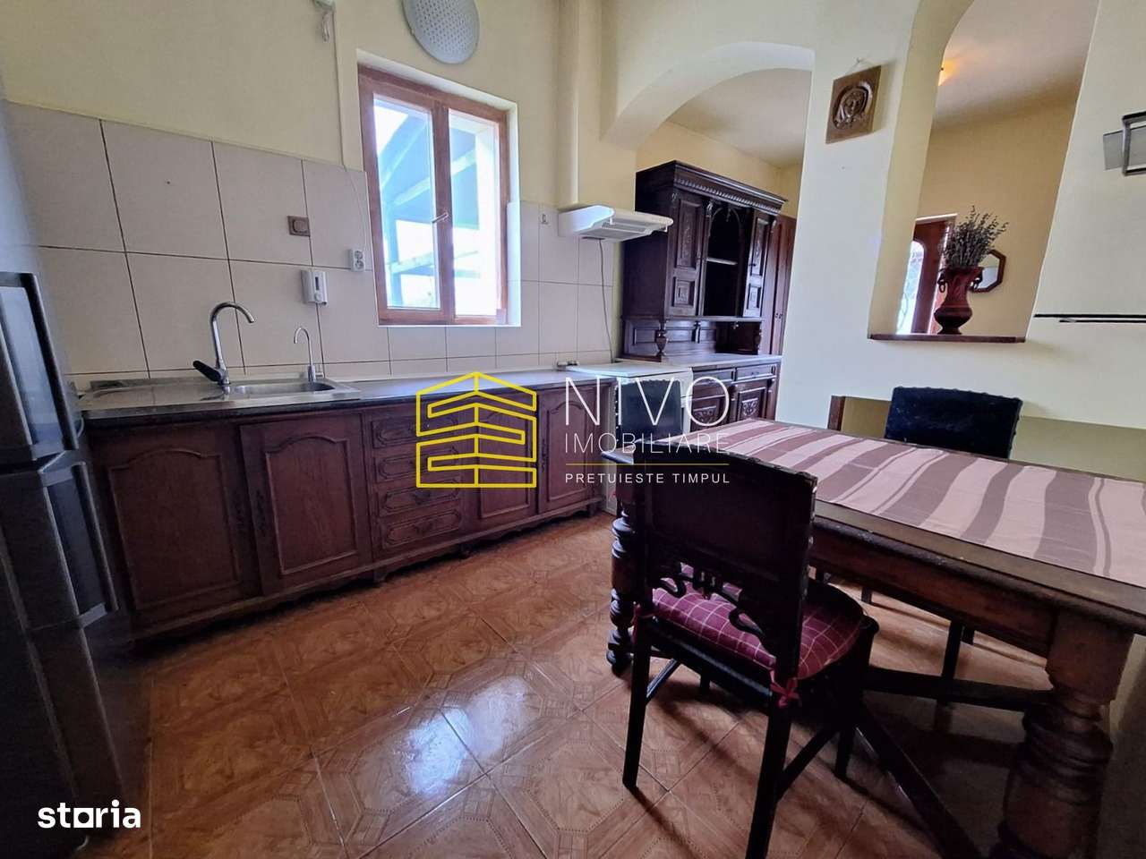 Casă singur în curte – Ungheni – Zona Gării-2