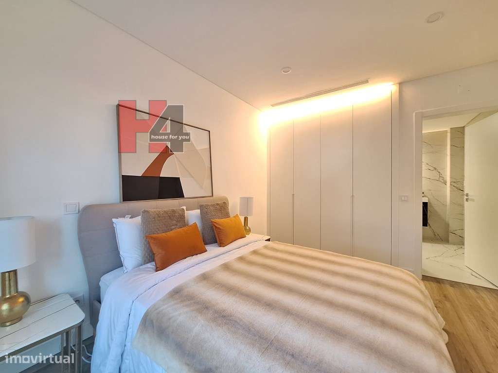 Herdade da Aroeira moradia independente T4-13