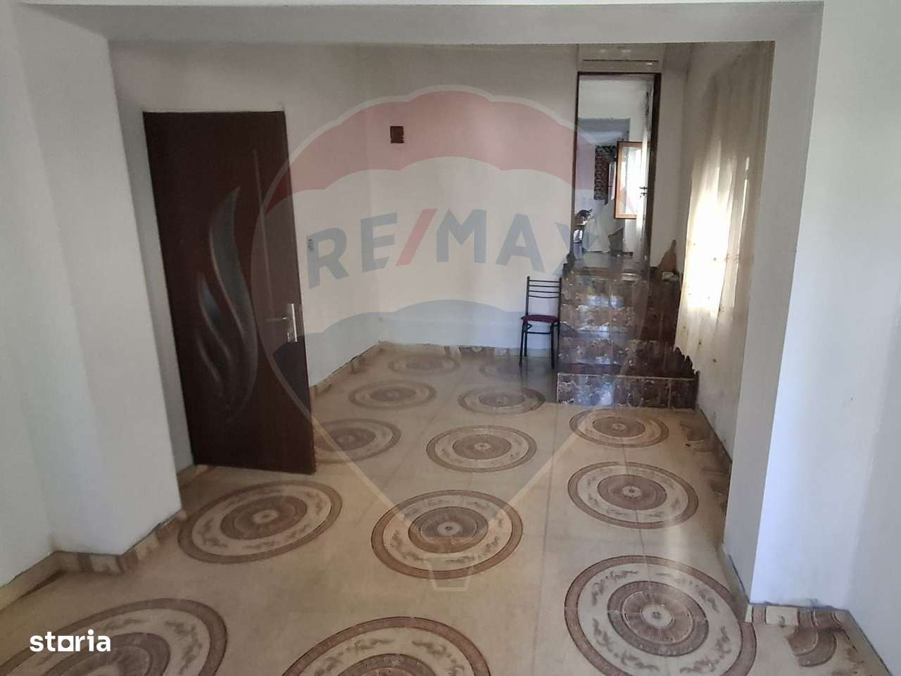 Casă / Vilă cu 5 camere de vânzare - Imagine principală: 2/12