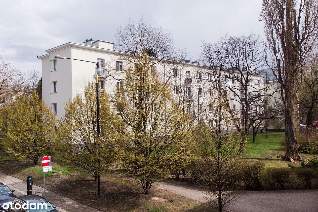 Topowa lokalizacja / METRO / grunty uregulowane/ 0%-9