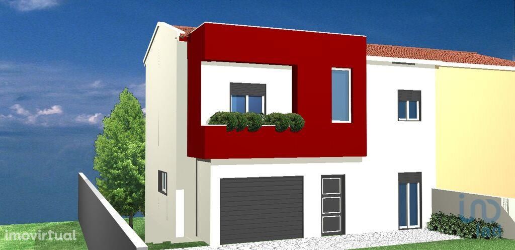 Casa T3 em Coimbra de 128,00 m2