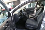 Volkswagen Golf 2.0 TDI Highline - 10