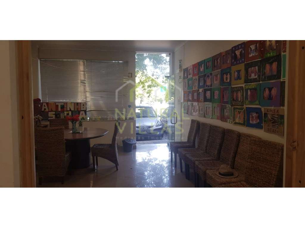 Loja em zona comercial de Faro - Grande imagem: 2/7