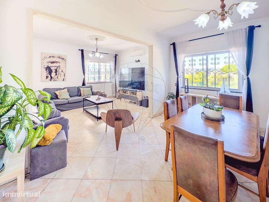 Moradia T5 para venda-27