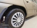 Ford Mondeo 2.0 Ghia - 35