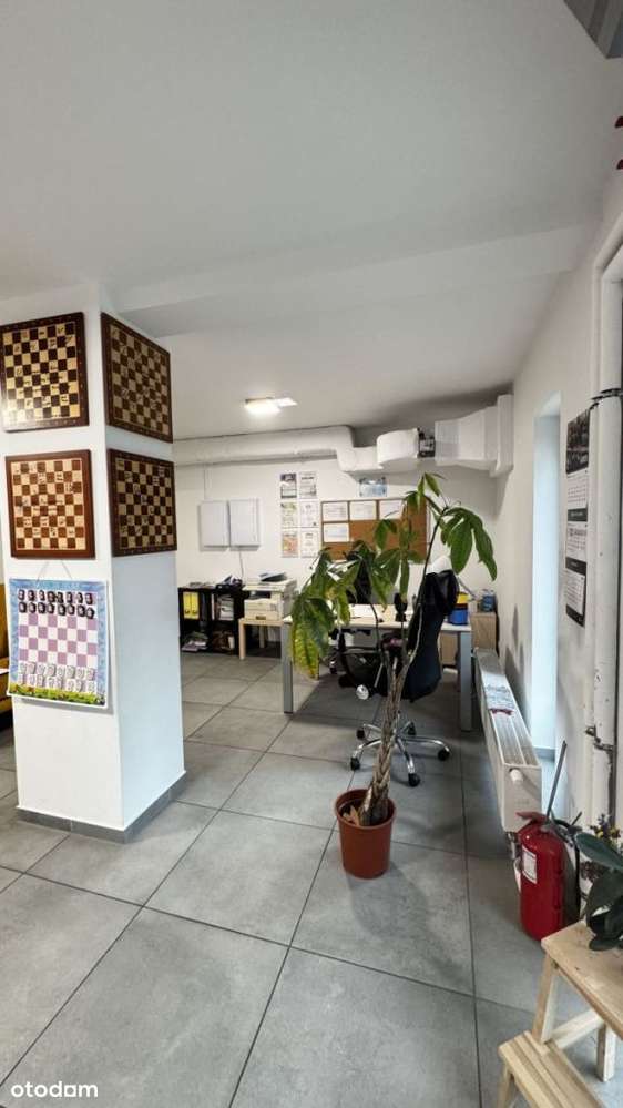 Gliwice Os.Karolinki lokal użytkowy 51m2-6