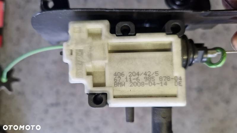 BMW E60 SIŁOWNIK KLAPKI PALIWA 6985878 - 2