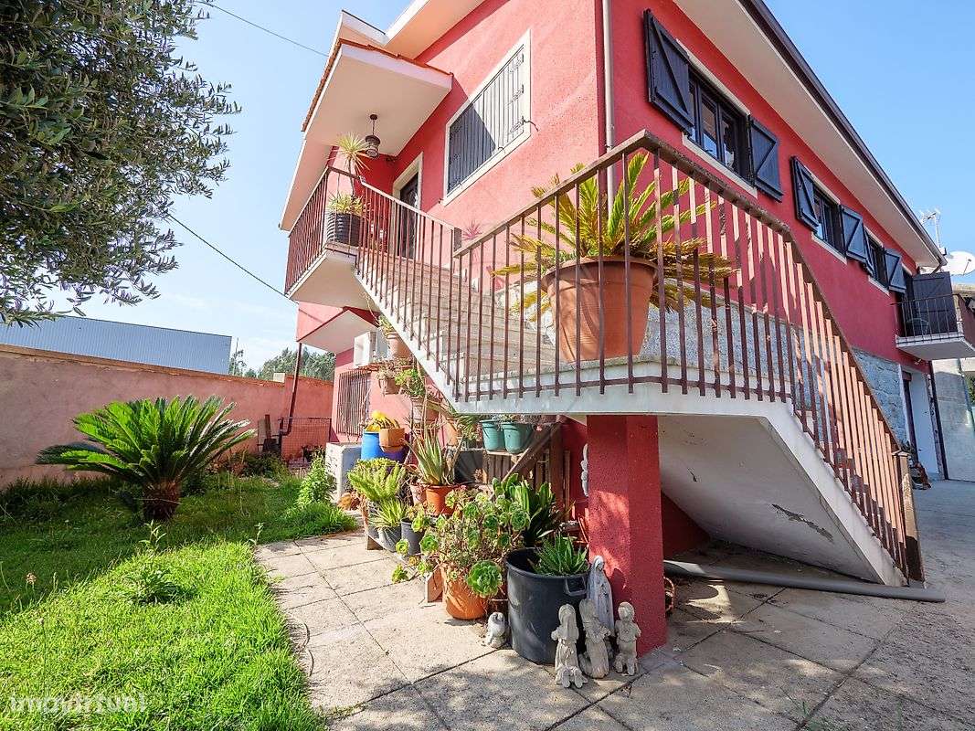 Moradia T4 para venda-22