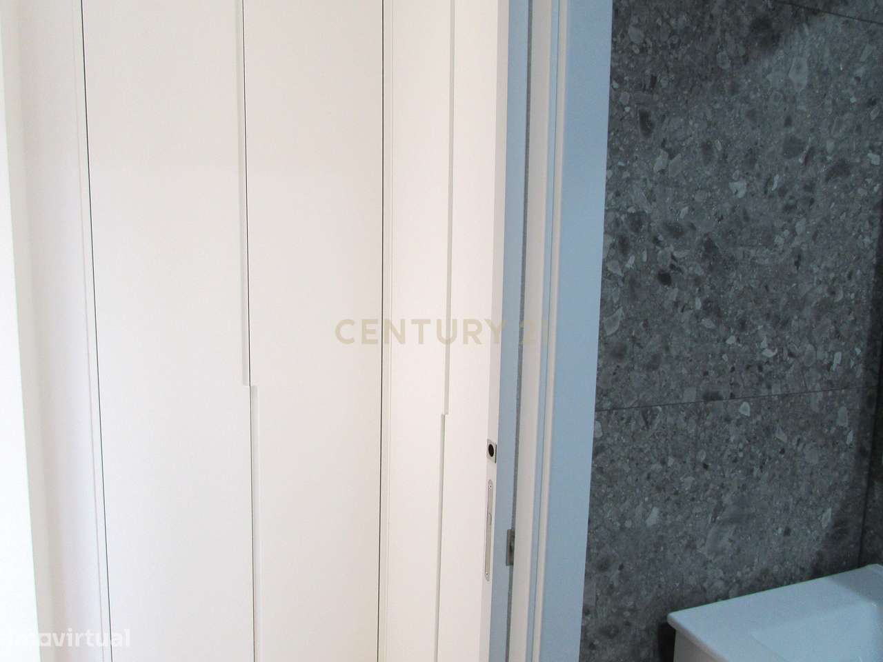 Moradia T3+1 em Portela da Azóia, Santa Iria de Azóia-19