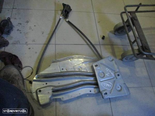 Elevador Sem Motor 9643071080D CITROEN C3 PLURIEL 2005 3P TD - 5