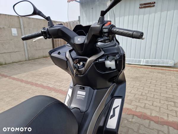 Kymco X-Town - 32