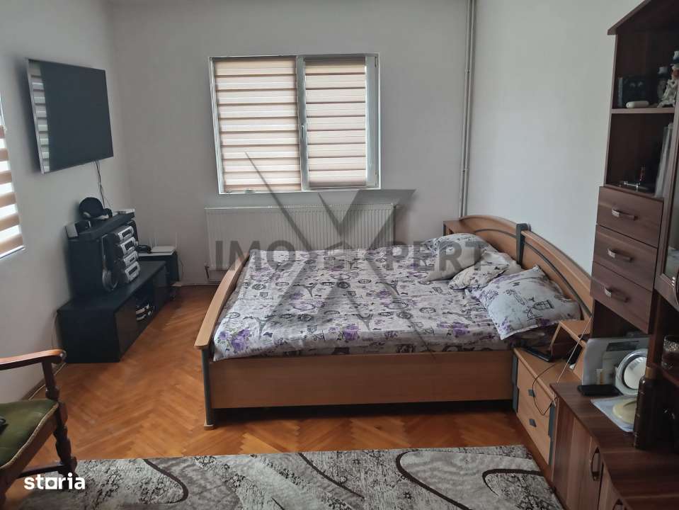 Oferim spre vanzare 2 case individuale intr-o curte generoasa, Mihai V - Imagine principală: 5/13