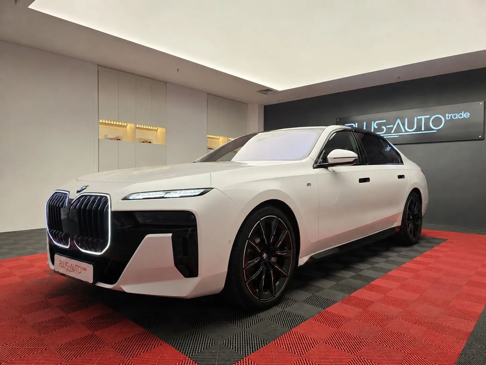 BMW 7 Series 740d xDrive 2025