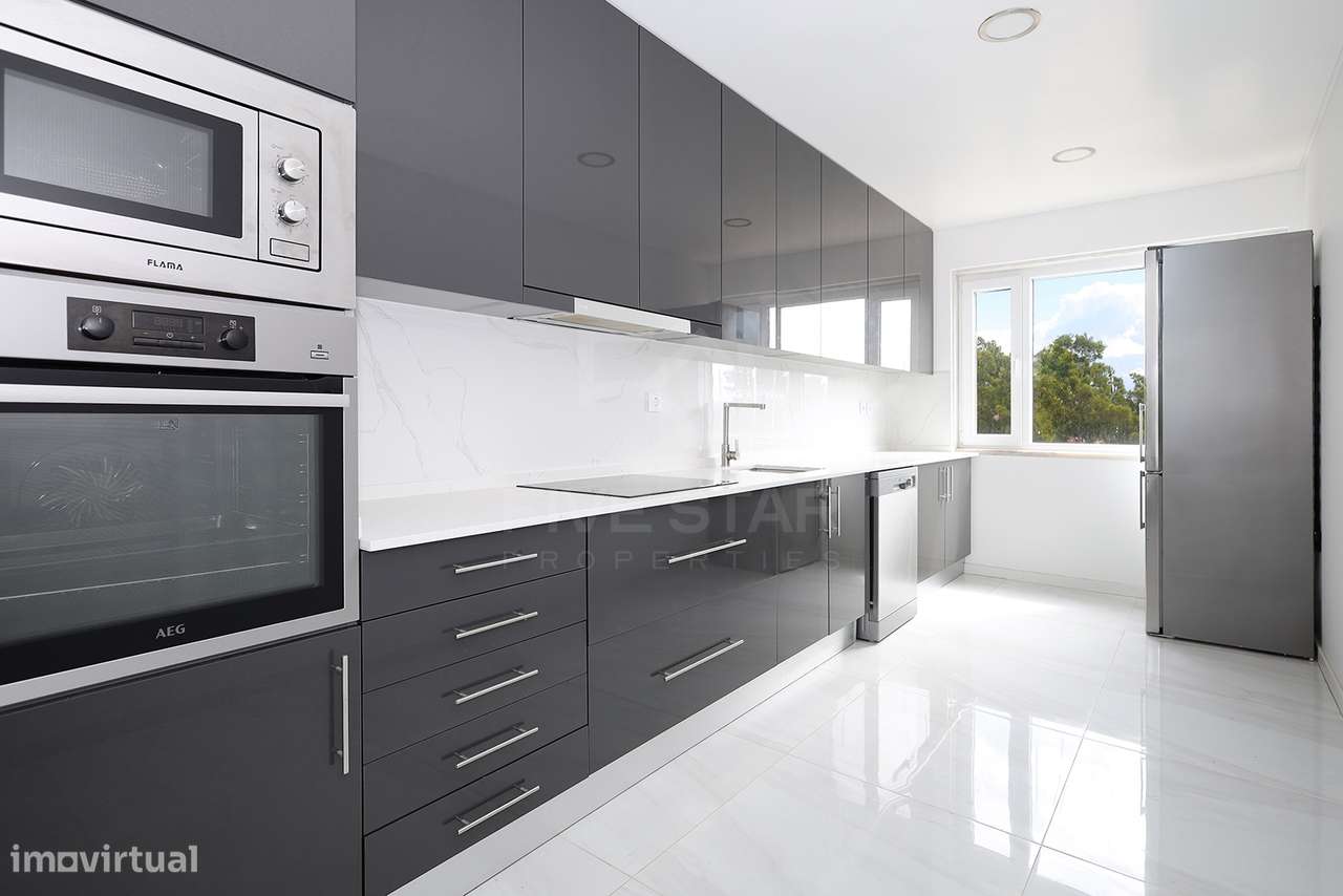 Apartamento T2 - Renovado - Pronto a Habitar - Cascais-17