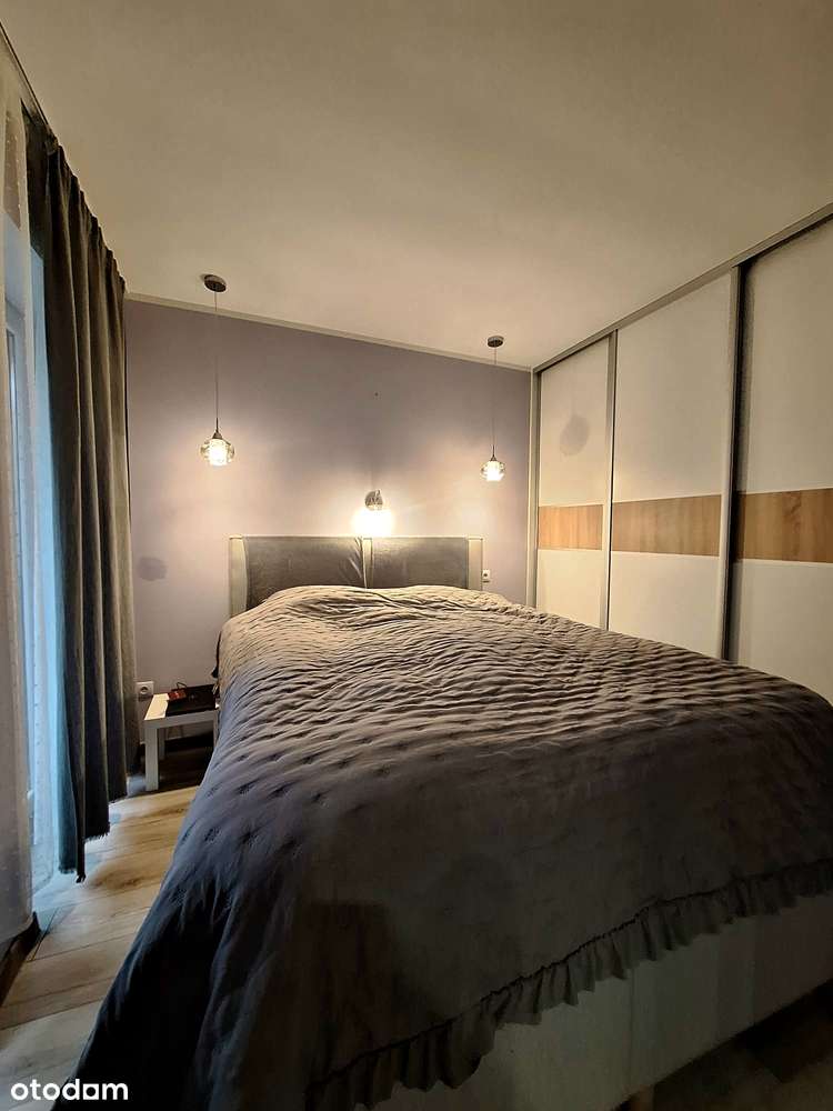 Wygoda na co dzień - 4 pokoje w nowszym budownictwie w centrum-12