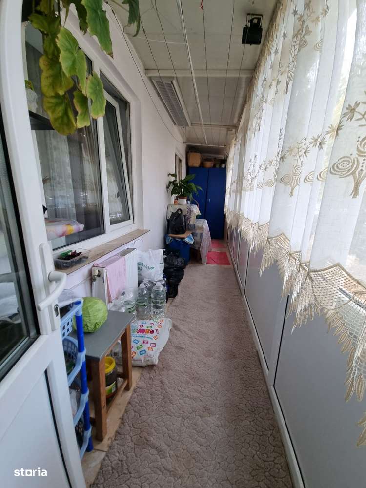 Apartament 4 camere mobilat si utilat, balcon inchis 11 mp, zona Barca - Imagine principală: 5/11