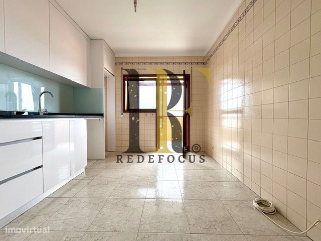 Apartamento T3 no Centro de Santa Maria de Lamas-7