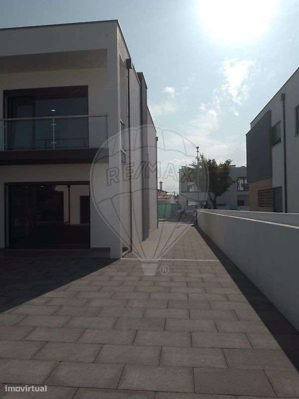 Moradia T5 para venda - Grande imagem: 5/42