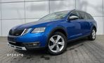 Skoda Octavia Scout 2.0 TDI 4x4 DSG - 3