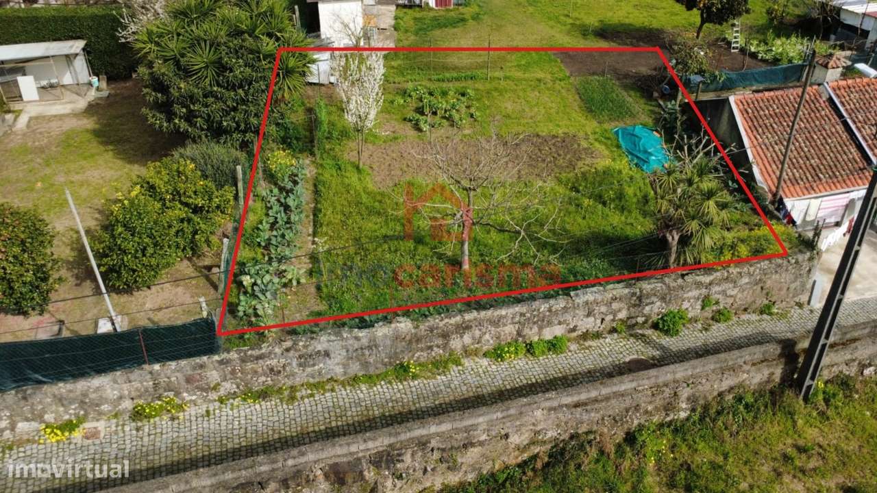 Terreno para construção com 290 m² em São Martinho do Campo, Santo Tir - Grande imagem: 4/4