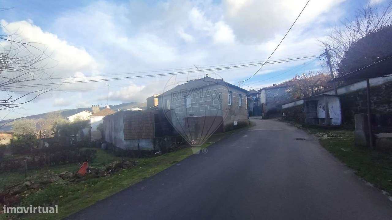 Moradia T3 para venda - Grande imagem: 2/11