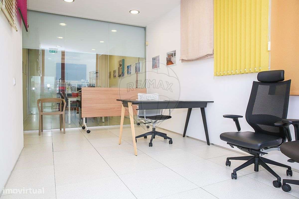 Escritório  para venda - Grande imagem: 2/39