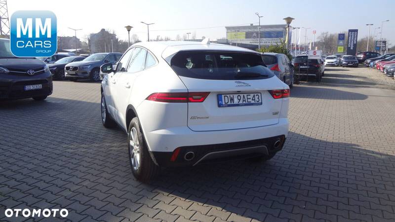 Jaguar E-Pace - 3