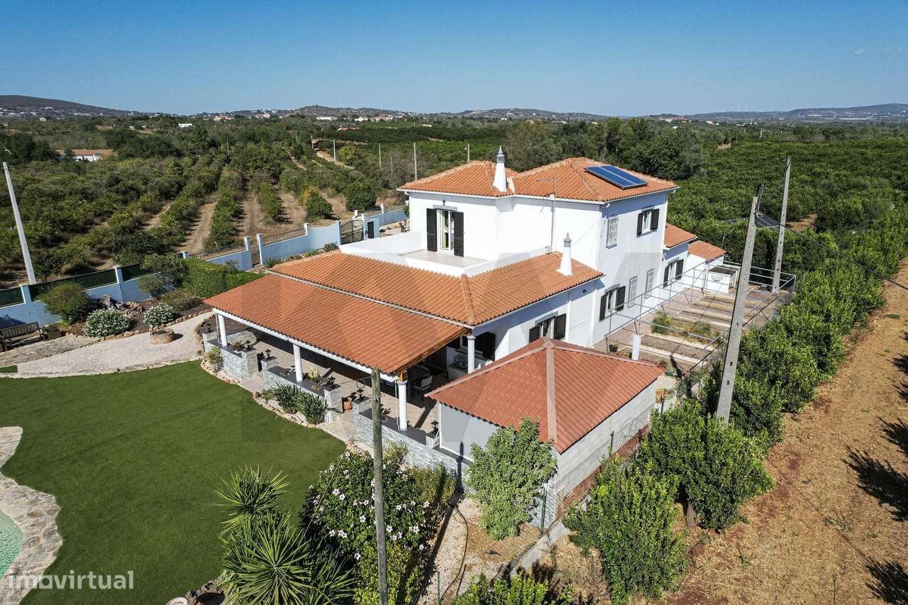 Moradia T3 com garagem e jardim perto de Benaciate - Grande imagem: 5/30