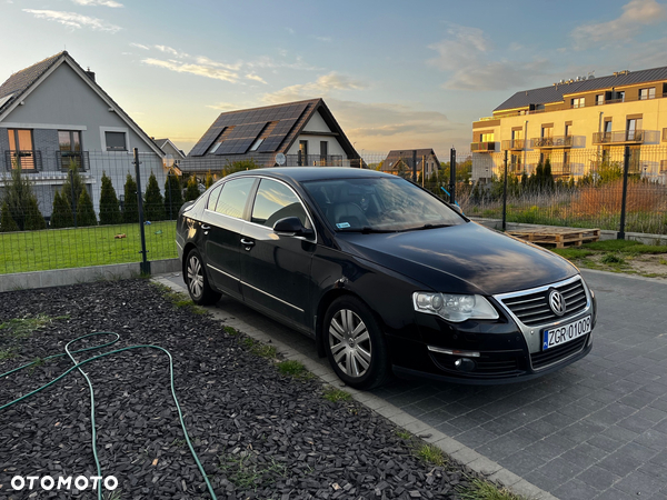 Volkswagen Passat 2.0 TDI DPF Highline DSG - 4