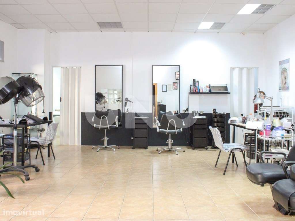 Cabeleireiro no Carregado, oportunidade de investimento!-12