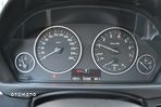 BMW Seria 3 320i Touring Luxury Line - 31