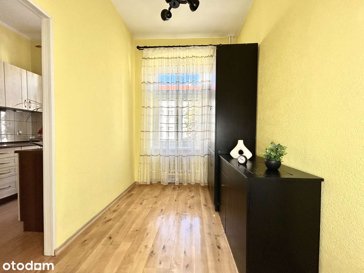 2M|piwnica_wysokie sufity 290 cm|spokojna okolica|TYLKO U NAS!-9