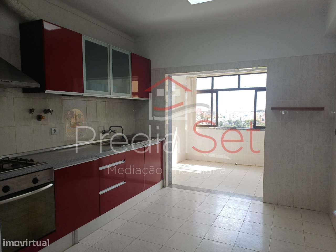 Apartamento T4  em Monte Belo Norte -Setúbal-30