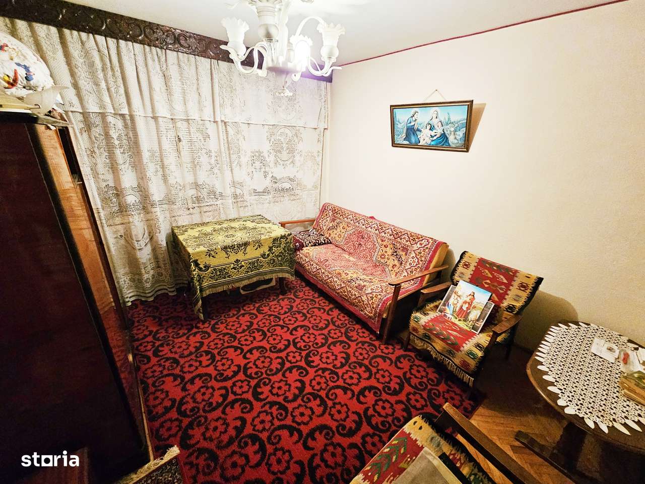 Apartament cu balcon , aproape de facilități-6