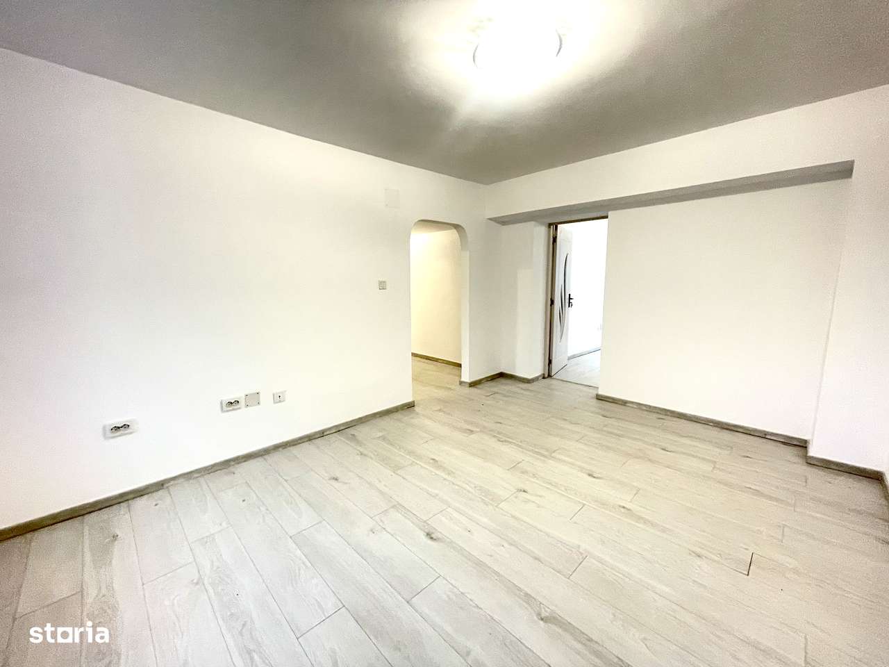 Spatiu de birouri - 48 mp - Zona Ultracentrală - langa Prefectura - Imagine principală: 5/8