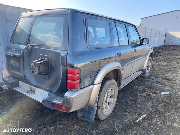 Jante bara fata far usa aripă mască Nissan Patrol y61 ZD30 grup diferențial  dezmembrari dezmembrez piese - 6